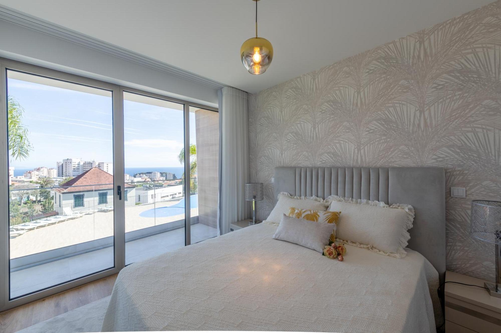 The Queen Apartment Funchal  Buitenkant foto